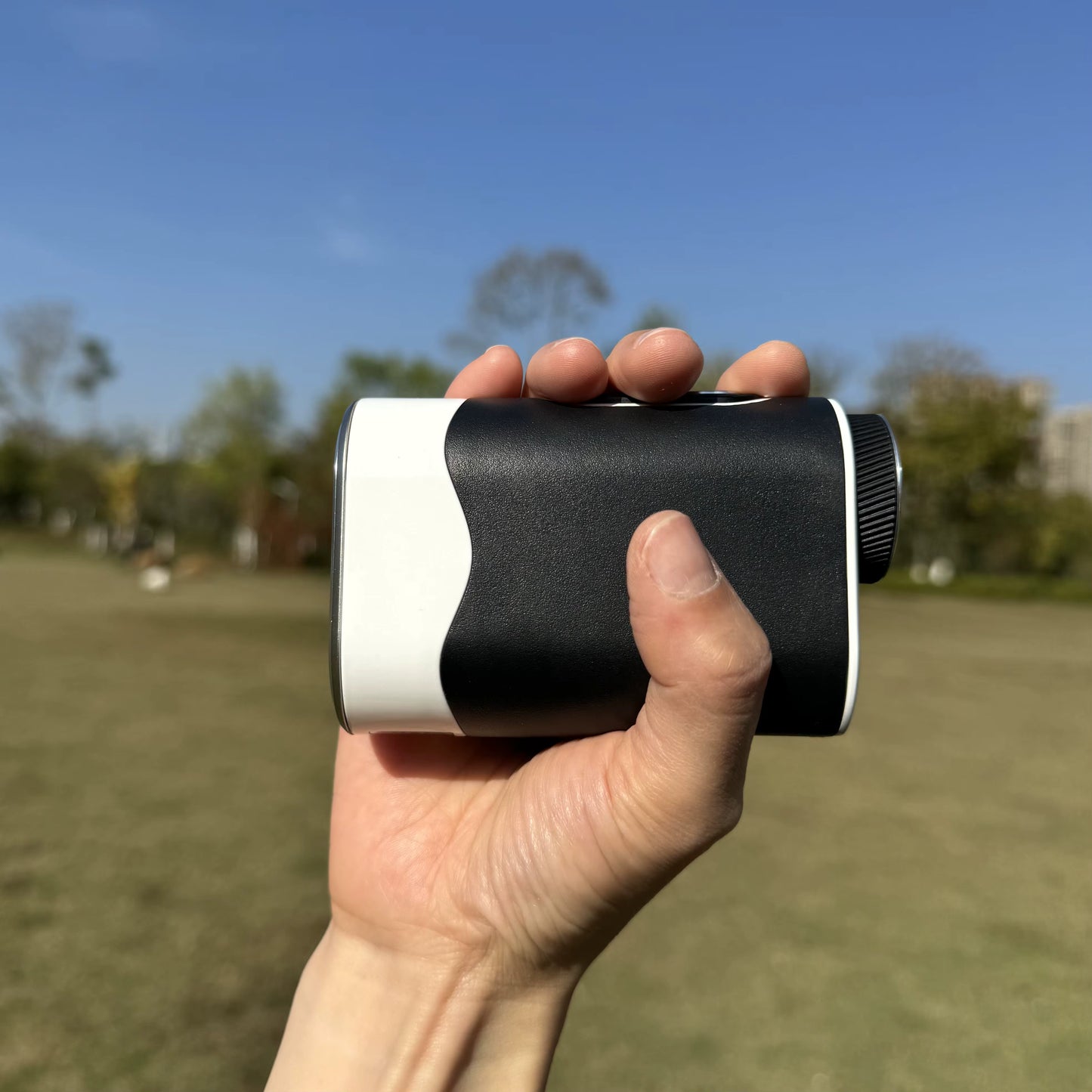 Lightweight Waterproof 6X Magnification 1000Y Golf Range Finder